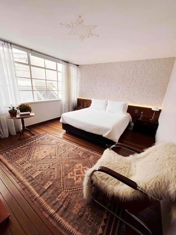 Casa Lelyte Bed & Breakfast Богота Екстериор снимка