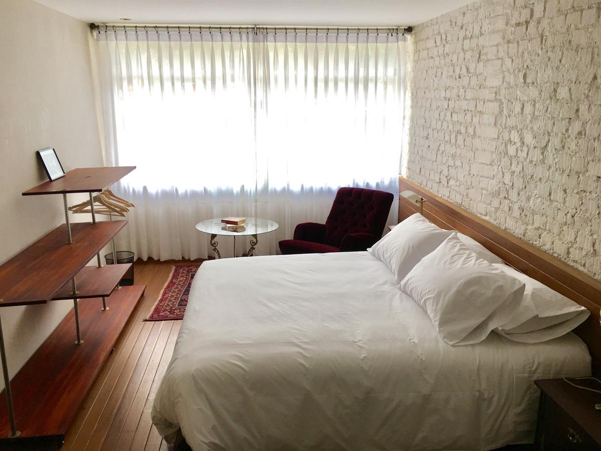 Casa Lelyte Bed & Breakfast Богота Екстериор снимка